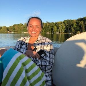 Meet your Posher, Ellie